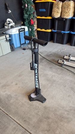 Mountain bike pump