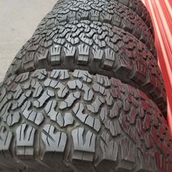 4 used tires Lt285 70r17 Bfgoodrich K02 very good tread on $299.00 