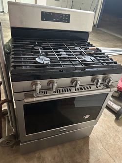 Maytag oven