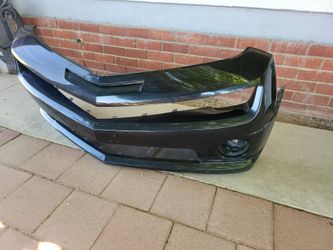 2010 - 2013 Chevy Camaro SS Front Bumper Oem