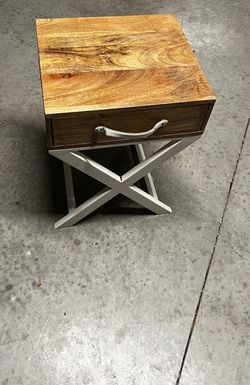 Side table nightstand