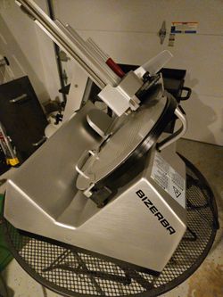Bizerba automatic commercial slicer