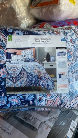 Coordinated Bedding Set