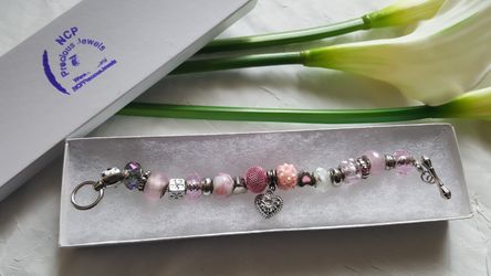 Charm bracelet for women