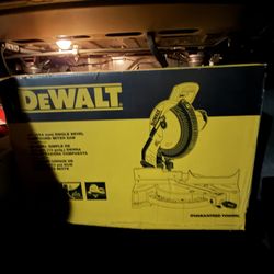 10” single bevel compound miter saw