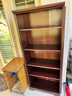 Dark Cherrywood color shelves / bookshelf