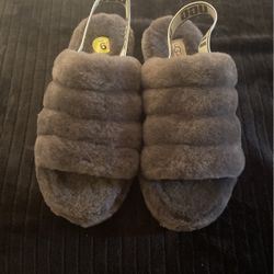 Ugg Slippers 