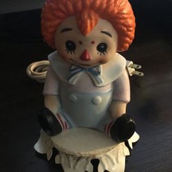 Raggedy Ann lamp