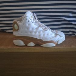 Youth Jordan Retro 13s Wheat Size 1.5