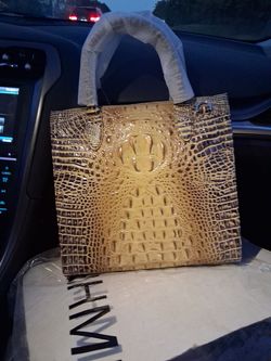 Brahmin luxury handbag