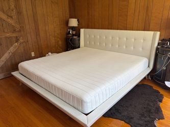 King bed frame + mattress