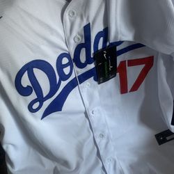 DODGERS JERSEY/ BRAND NEW 