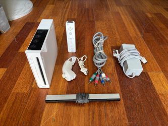 Wii + 500 Games ( Read Description )