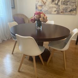 Round Dining Table With Pedestal Mahogany Baker Archetype 