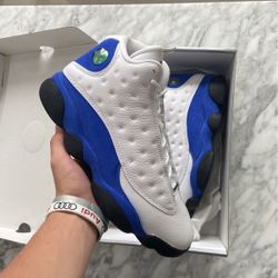 Jordan 13 white hyper royal size 9.5 ds