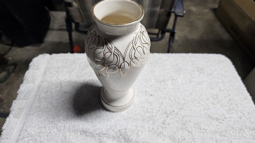 Antique Vase By Kokus China Pottery *MAKE AN OFFER *