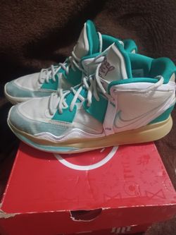 Nike Kyrie Infinity Keep Sue Fresh Size 10