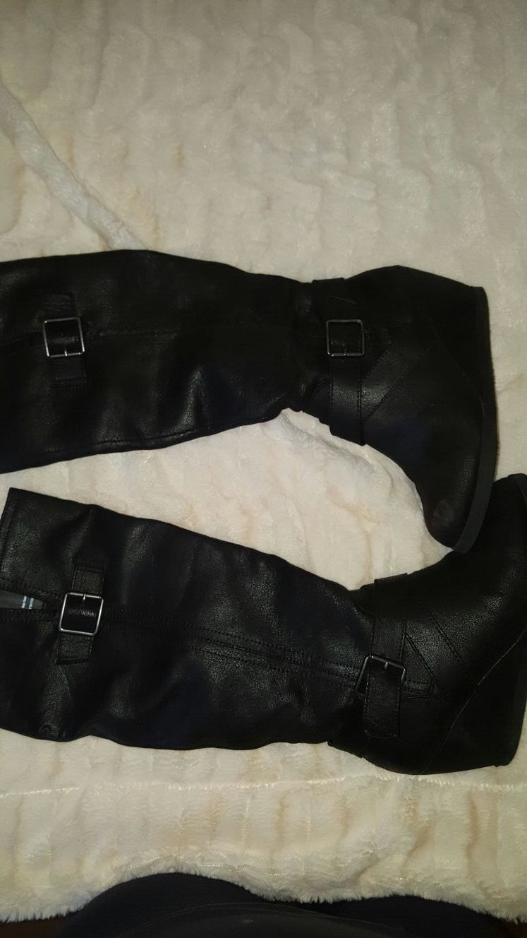 BOTAS PARA DAMA. MOSSIMO EXCLUSIVAS DE TARGET
