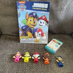 Paw patrol finger puppets (5) with new coloring book and crayons