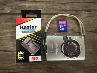 Canon Powershot SD800 IS ELPH 7.1 MP Digital Camera