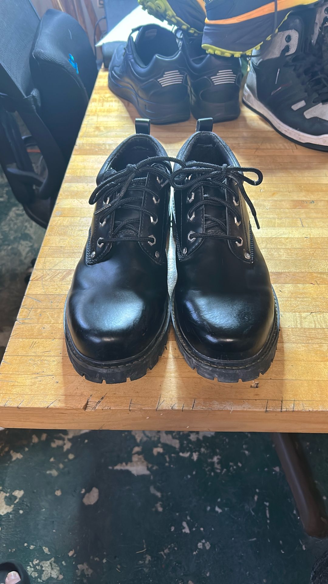 Leather Upper Balance Skechers