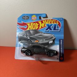 Hot Wheels XL Nissan Skyline GT-R