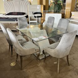 Glass Top Dining Table w/White Lacquer Base (Check The Descriptions) 