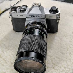 Pentax K1000 35mm SLR Film Camera W/ 30-200mm Macro Lens, SIGMA ZOOM MASTER 1:3.5～4.5 f=35～70㎜ Camera Lor Pentax, Camera Strap & Unused Film...As-Is