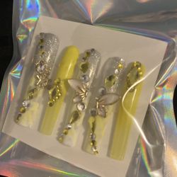 Sturdy Press On Nails $5 Each Must Go!