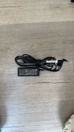 Genuine HP 45W Laptop Charger