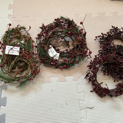 Christmas Pip Berry Candle Rings