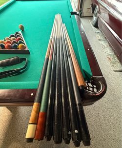 Pool Table & Accessories
