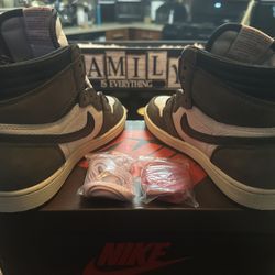 Travis Scott Air jordan 1 Mocha size 8 