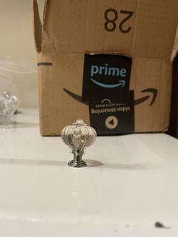 Clear Acrylic Knobs
