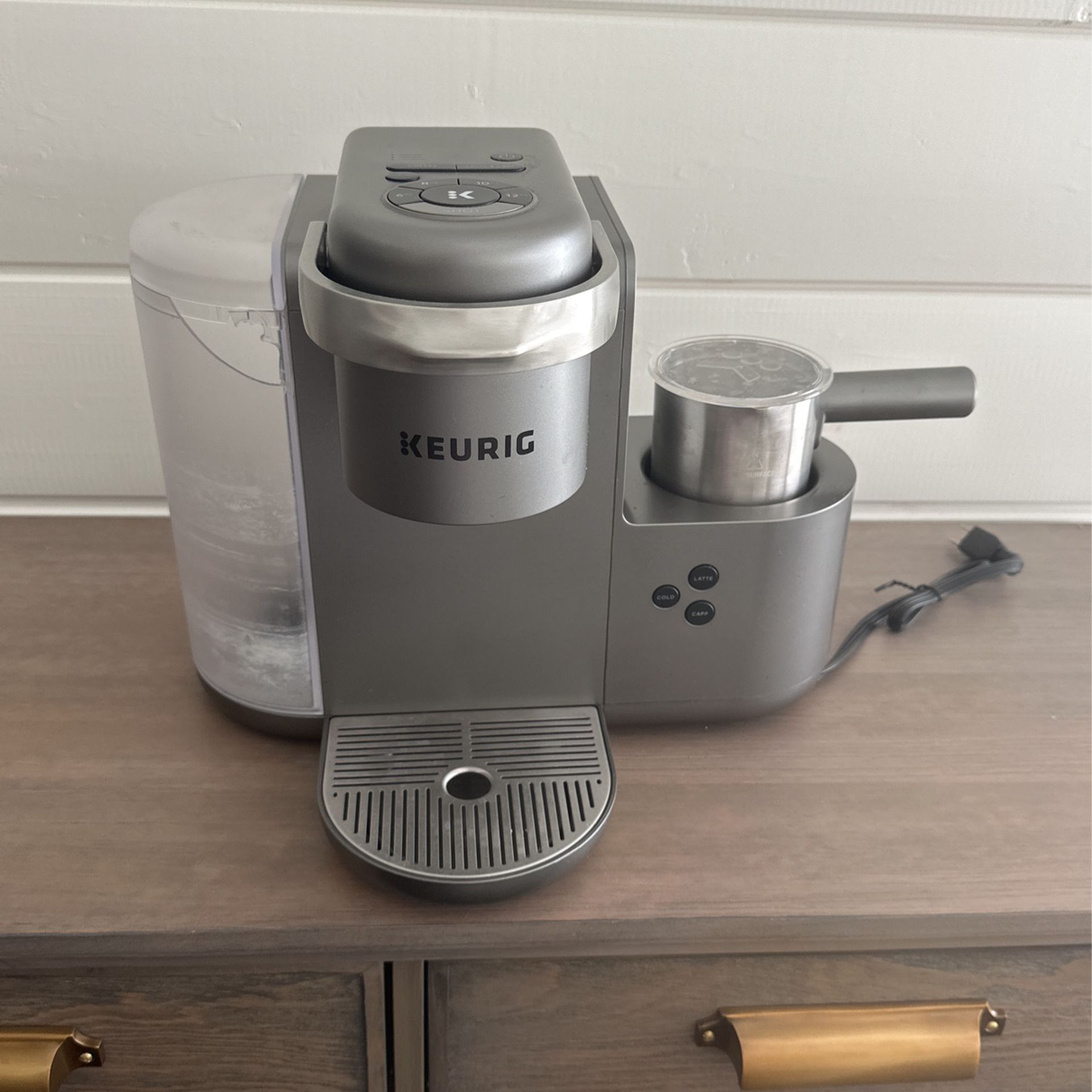 Keurig Coffee Maker With Attached Milk Frother  