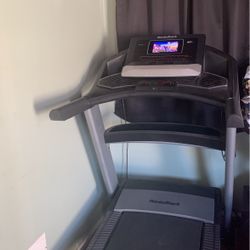 Treadmill 
