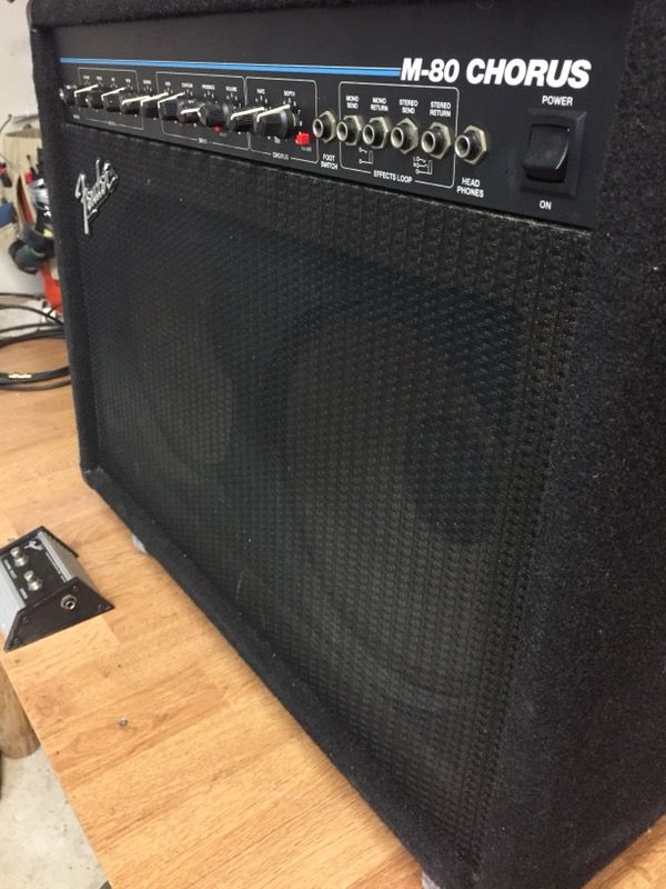 Fender m80 chorus 2024 2x12 combo amp