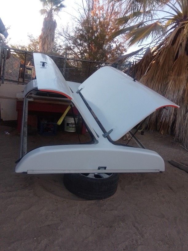 BrandFX Utility Camper Shell For LONG BED