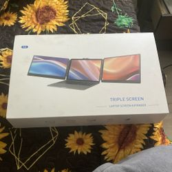 Triple Screen Laptop Extender 