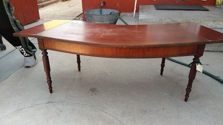 Antique hunt table