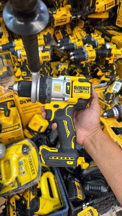 DEWALT 20V XR Brushless Cordless Drill