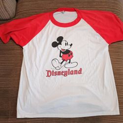 Vintage Disneyland Tee