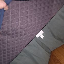 Barely used King Sized Purple RestorePremiere with Adjustable base included for free