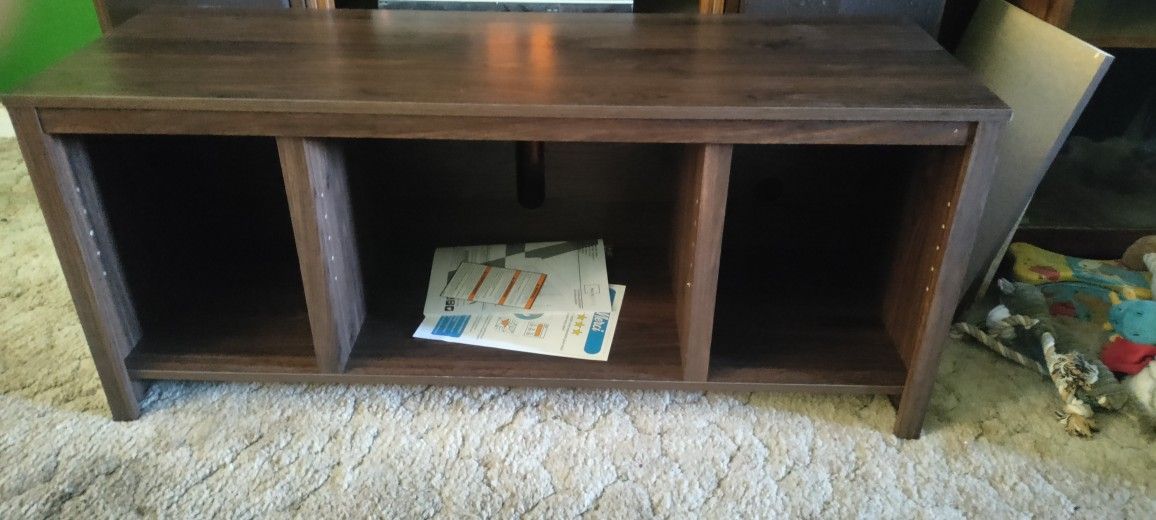 Parsons Collection TV Stand
