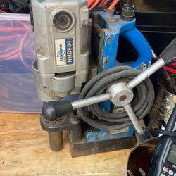 Hougen HMD904 Portable Magnetic Drill Press