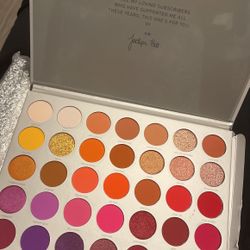 New morphe Palette