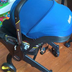 Donna Infant Car Seat and Stroller