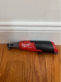 Milwaukee M12 3/8 FUEL High Speed Ratchet