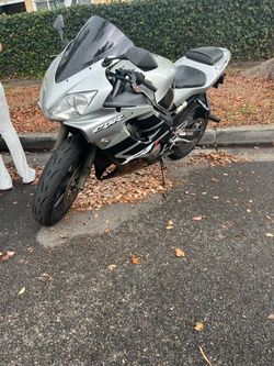 Honda cbr 600 f4i