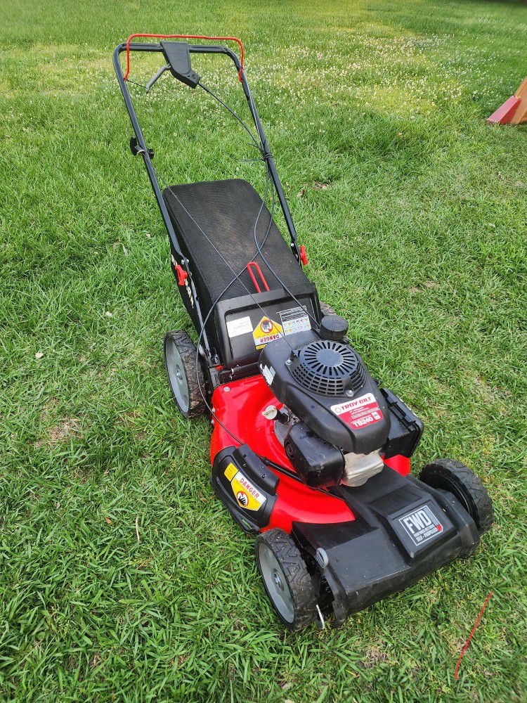 Troy-bilt 21" Self-propelled Lawn Mower 